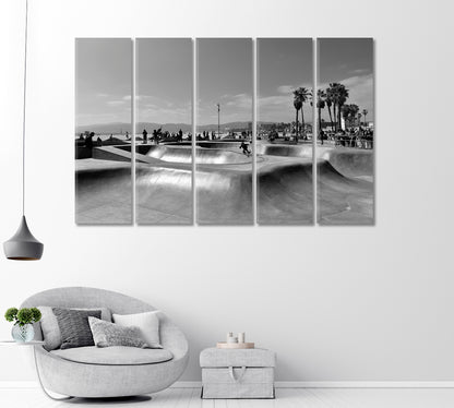 Venice Beach Skatepark Los Angeles in Black and White Canvas Print-Canvas Print-CetArt-1 Panel-24x16 inches-CetArt